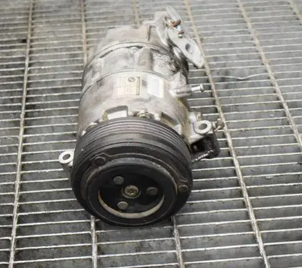 Audi Q7 4M Air conditioning (A/C) compressor (pump) A4101140B010 6965431