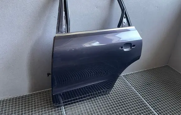 Audi Q5 SQ5 Rear door