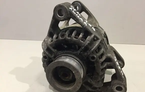 Opel Agila A Generator/alternator 24437119 0124225041