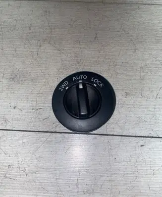 Nissan X-Trail T30 Differential lock switch 