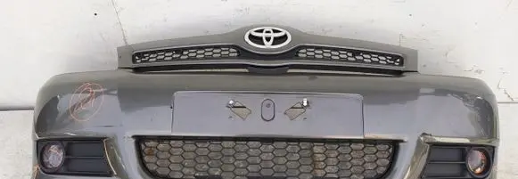 Toyota Corolla Verso AR10 Front bumper