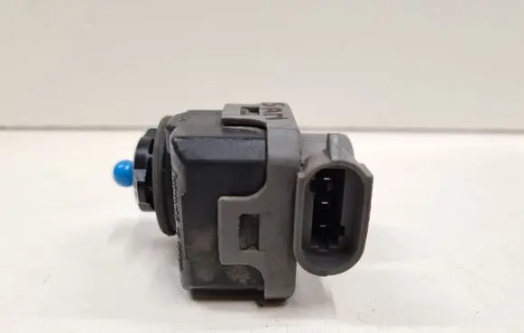 Nissan Primera Headlight level adjustment motor 7700420737 007878