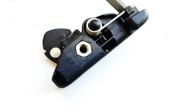 Citroen C1 Seat back rest lock catch l0011560