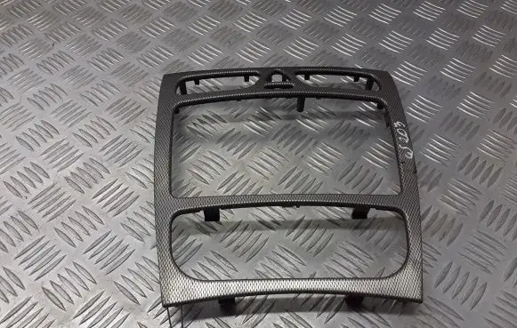 Mercedes-Benz C W203 Head unit multimedia control A2036802439