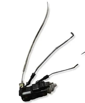 Audi A4 S4 B5 8D Front door lock 8D1837015F