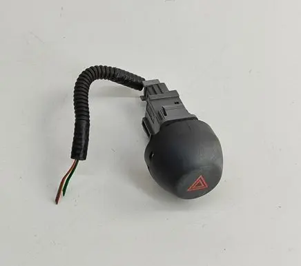 Toyota RAV 4 (XA30) Hazard light switch 8433242020