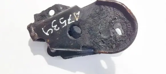 Chrysler Voyager Engine mounting bracket 