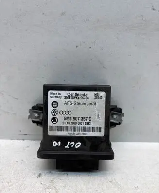 Skoda Octavia Mk2 (1Z) Light module LCM 5WK49676C 5M0907357C