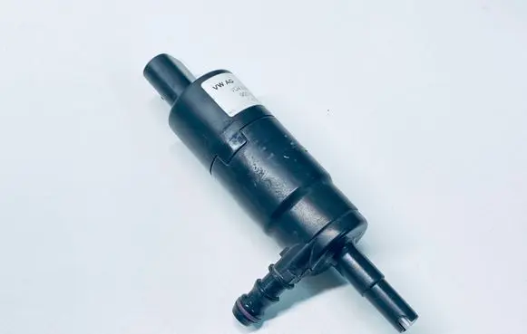 Audi A5 8T 8F Headlight washer pump 3B7955681