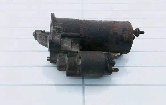 Volvo V70 Starter motor 0001108166 1005821794