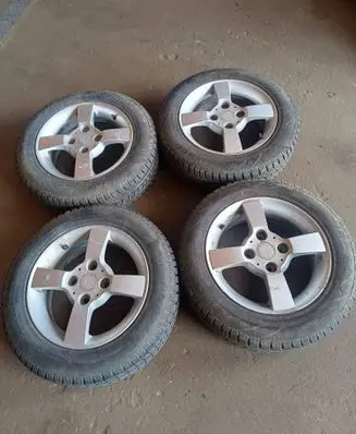 Smart ForFour I R15 alloy rim A4544010401 MR977551