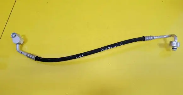 Audi Q7 4L Air conditioning (A/C) pipe/hose 4L0820739