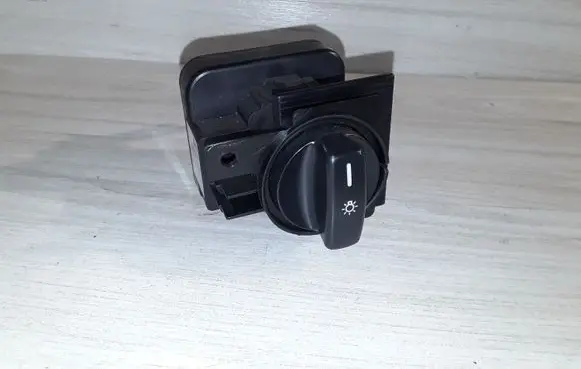 Mercedes-Benz A W169 Light switch 1695451304