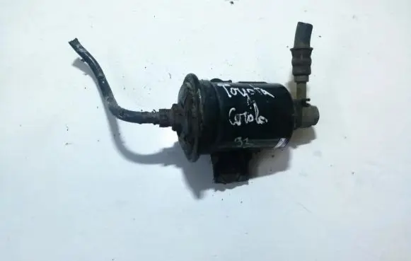 Toyota Corolla E100 Fuel filter 2330011100 1861002820282