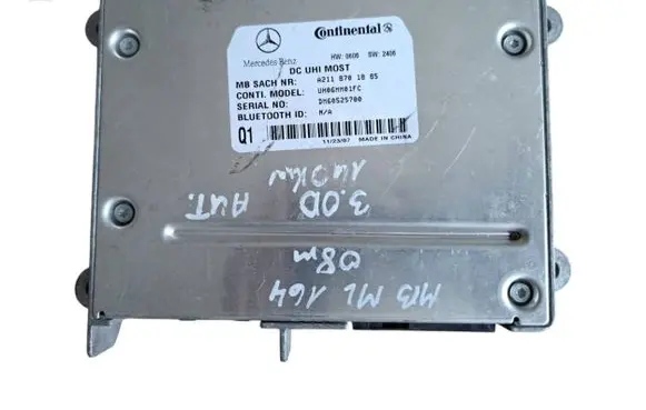 Mercedes-Benz ML W164 Bluetooth control unit module A2118701885
