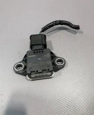 Toyota Avensis T270 ESP acceleration yaw rate sensor 891830F010