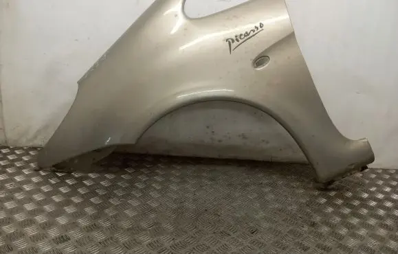 Citroen Xsara Picasso Fender