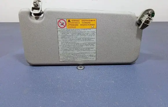 Nissan Pixo Sun visor