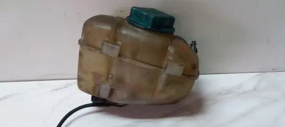 Volvo S80 Coolant expansion tank/reservoir 9142716 9445012
