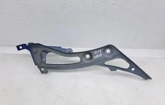 BMW 2 F46 Fender mounting bracket 7297202