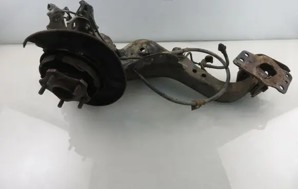 Rear control arm