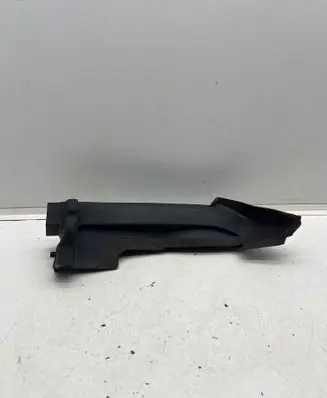 Audi Q7 4M Fender end trim 4M0821170C