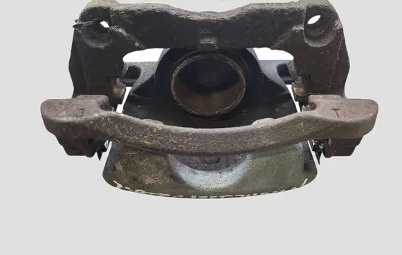 Nissan X-Trail T31 Front brake caliper