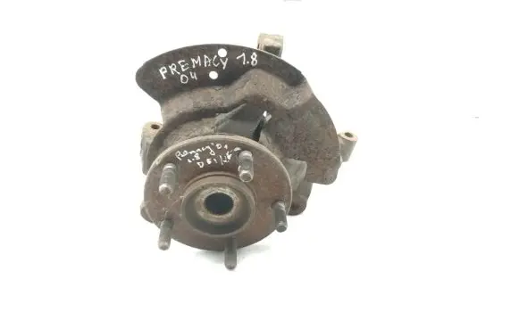 Front wheel hub