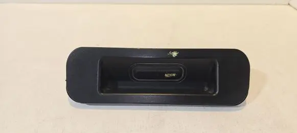 Opel Astra J Tailgate opening switch 13271375