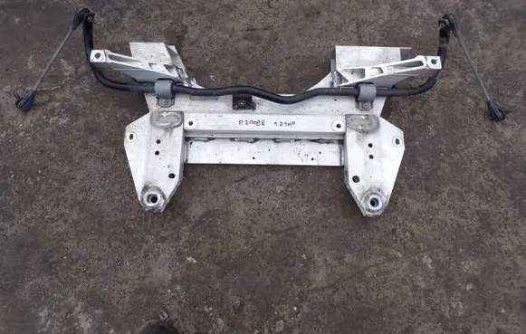 Peugeot 2008 II Front subframe 9825331880