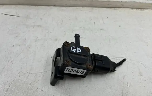 Hyundai Grandeur Exhaust gas pressure sensor 39210-27450