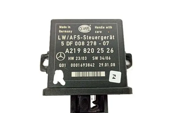 Mercedes-Benz R W251 Light module LCM A2198202526 5DF00827807 0001693842