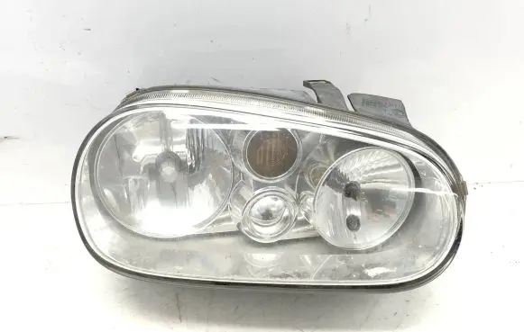 Volkswagen Golf IV Headlight/headlamp