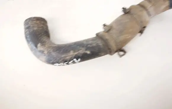 Nissan Navara D22 Engine coolant pipe/hose