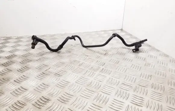 Volkswagen PASSAT B8 Vacuum line/pipe/hose 04L129456E