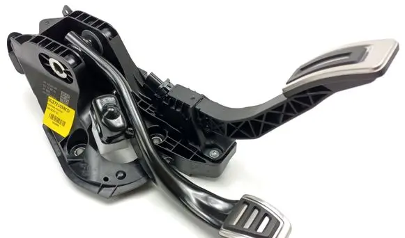 Volkswagen Golf VII Pedal assembly 5Q2721058CD