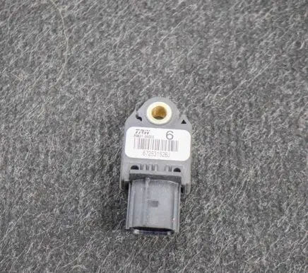 Toyota Hilux (AN10, AN20, AN30) Airbag deployment crash/impact sensor 8983104020