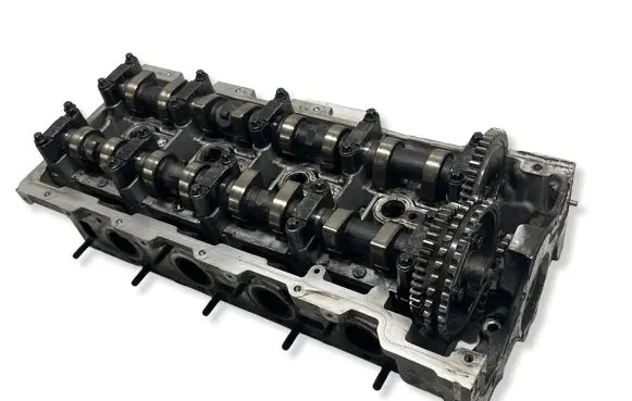 Mercedes-Benz C W204 Engine head A6460100820