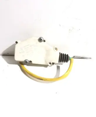 Seat Alhambra (Mk1) Central locking motor 7M0959775C 95VW9B241AB 404155