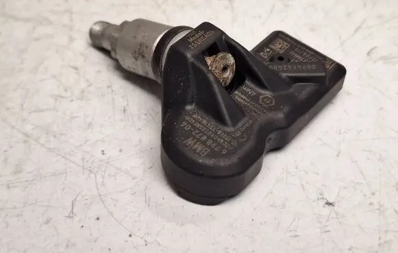 BMW 2 F22 F23 Tire pressure sensor 6798872 36106798872 36106874830