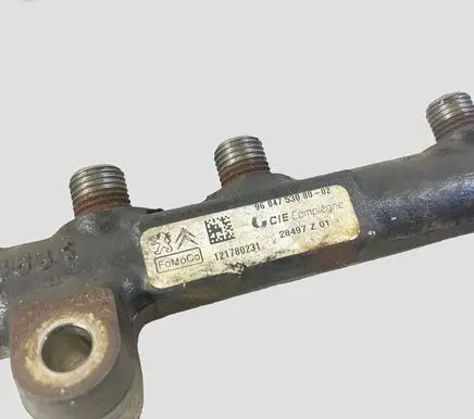 Peugeot 5008 Fuel main line pipe 9684753080 121780231 28497Z01