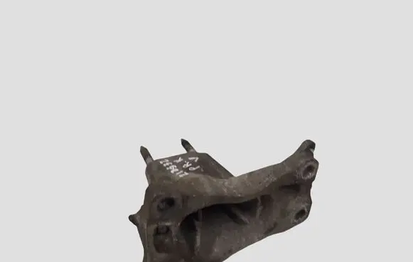 Honda Civic Engine mounting bracket