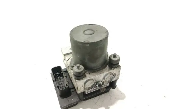 Audi A4 S4 B7 8E 8H ABS Pump 8E0910517B