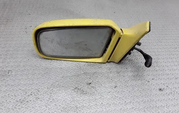 Mazda 121 Manual wing mirror E201792