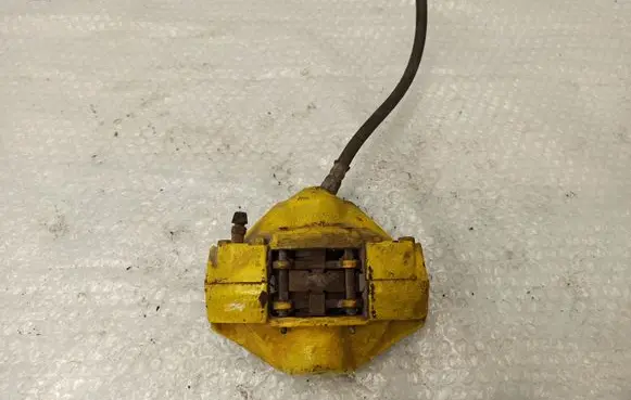 Mercedes-Benz S W126 Rear brake caliper