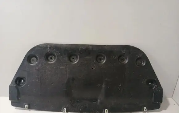 BMW 3 G20 G21 Engine splash shield/under tray 7428142