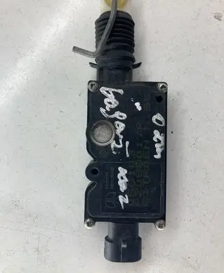 Citroen C5 Tailgate boot lock/latch motor PZ08B01YR