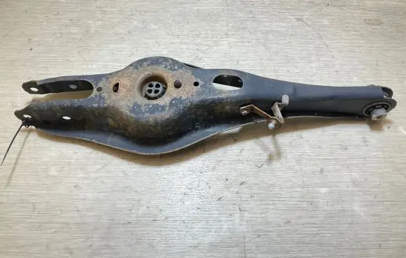 Audi A3 S3 8V Rear upper control arm/wishbone 3Q0505371E