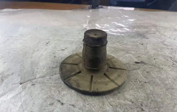 Opel Vectra C Rear coil spring rubber mount 24452035