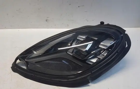 Porsche Macan (95B) Headlight/headlamp lamprz12315645615